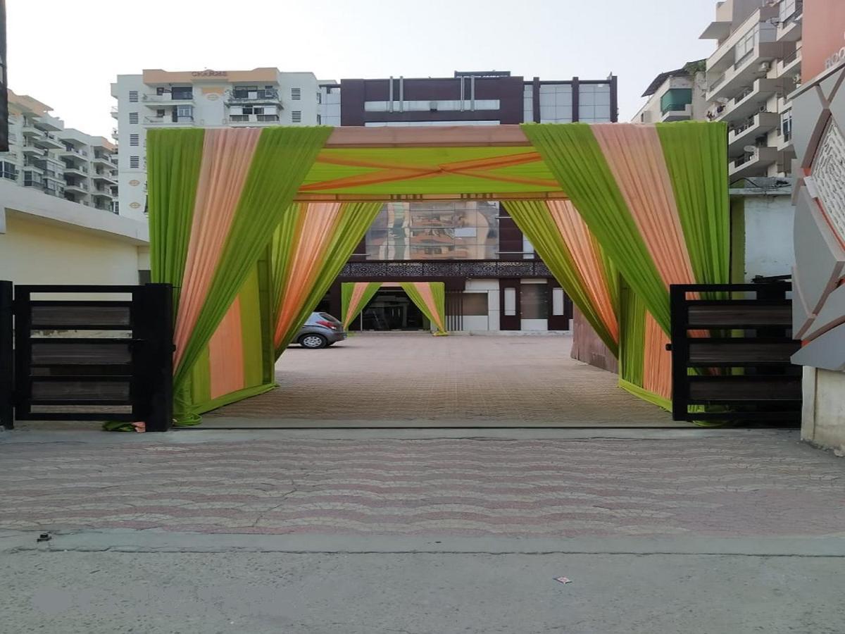 Hotel Genx Le Crescent Ghaziabad Exterior foto