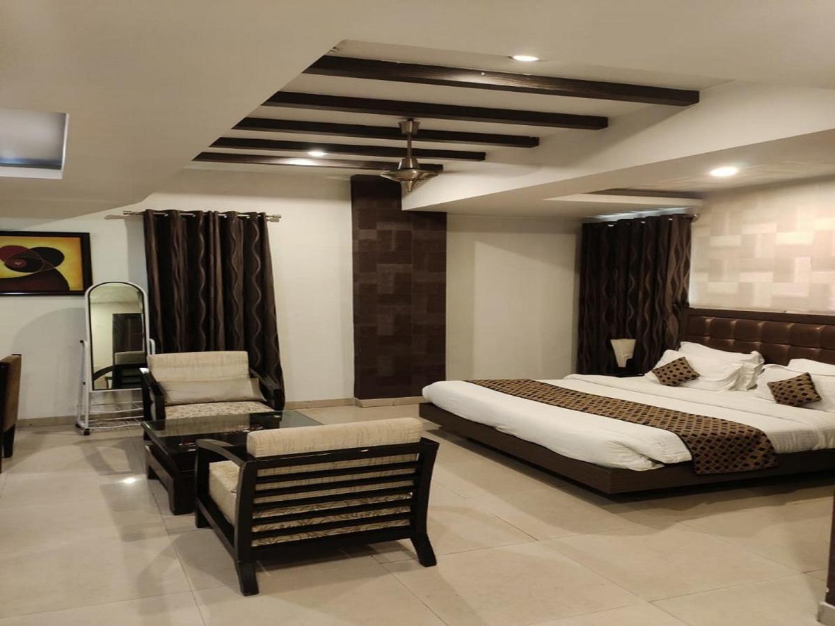 Hotel Genx Le Crescent Ghaziabad Exterior foto