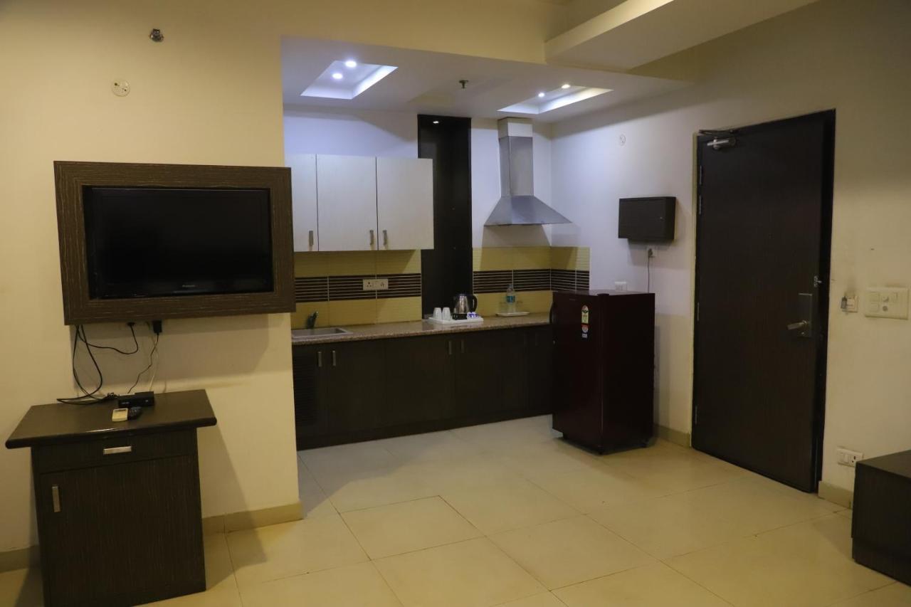 Hotel Genx Le Crescent Ghaziabad Exterior foto