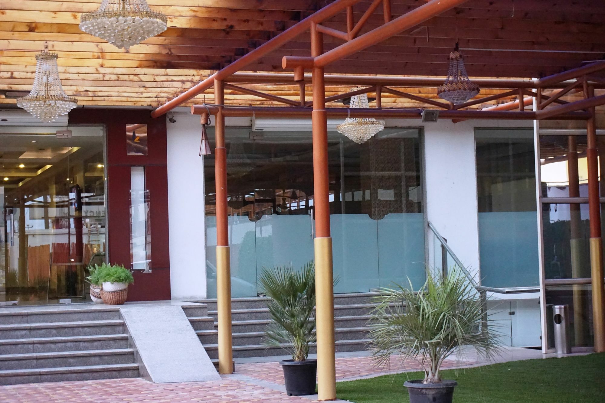 Hotel Genx Le Crescent Ghaziabad Exterior foto