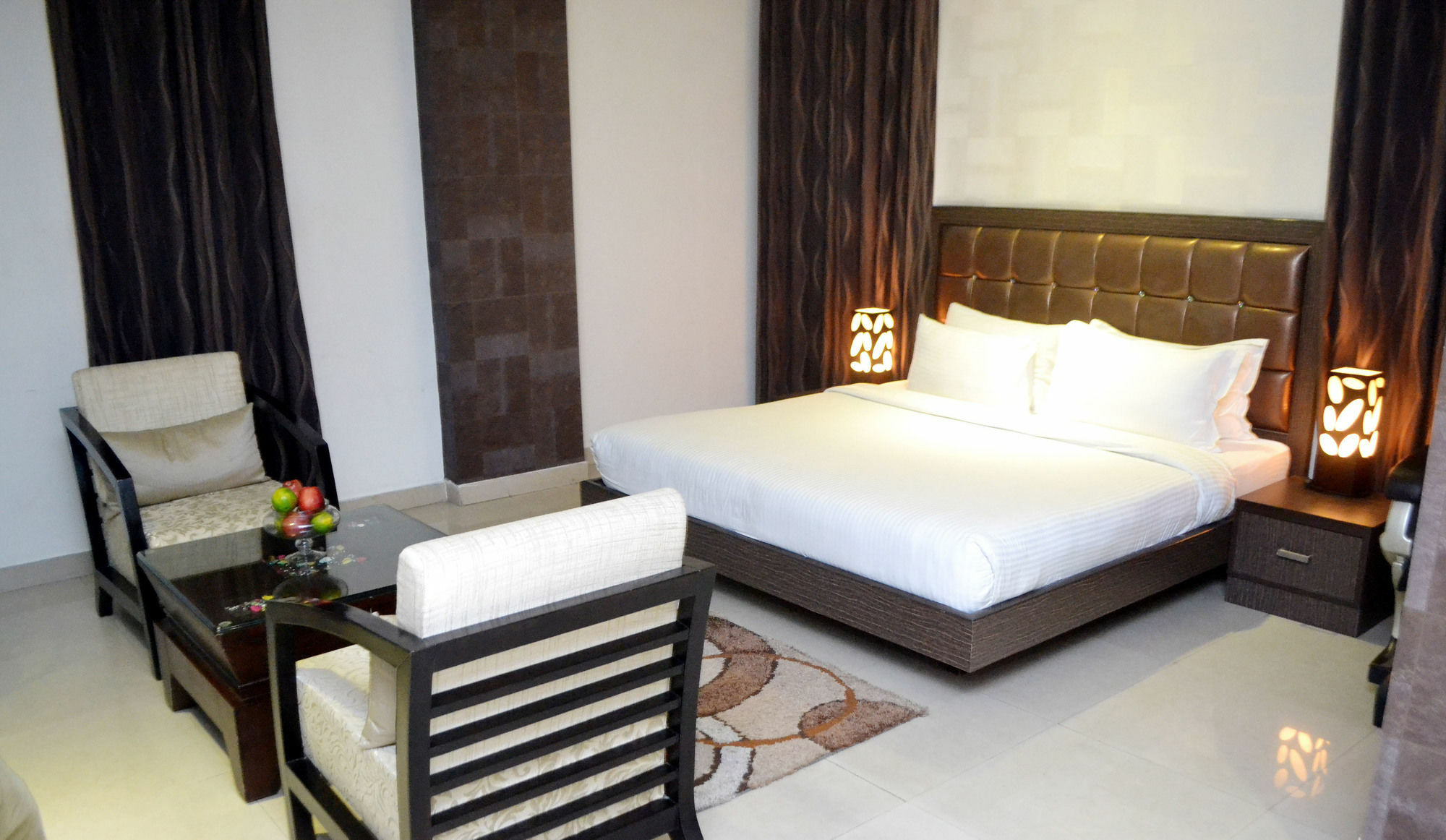Hotel Genx Le Crescent Ghaziabad Exterior foto
