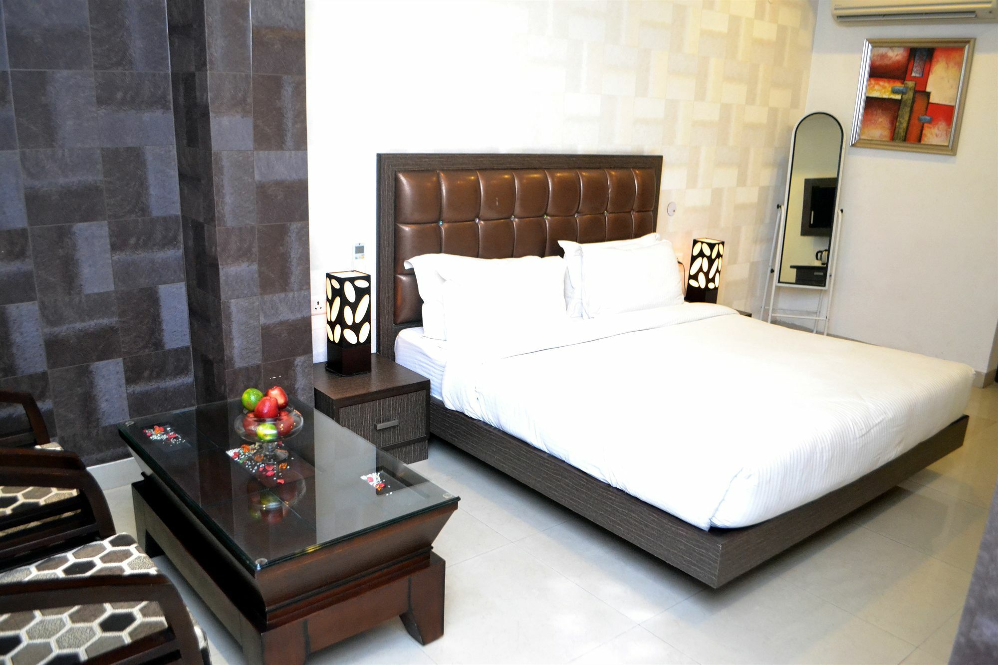 Hotel Genx Le Crescent Ghaziabad Exterior foto